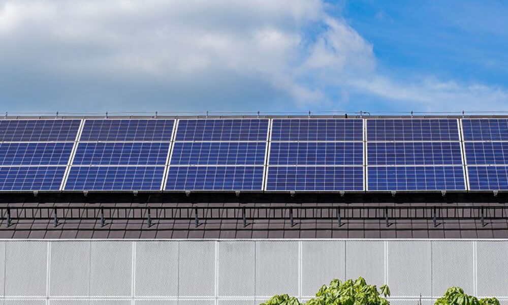10 vragen over de zomerpiek in je zonne-energie, beantwoord